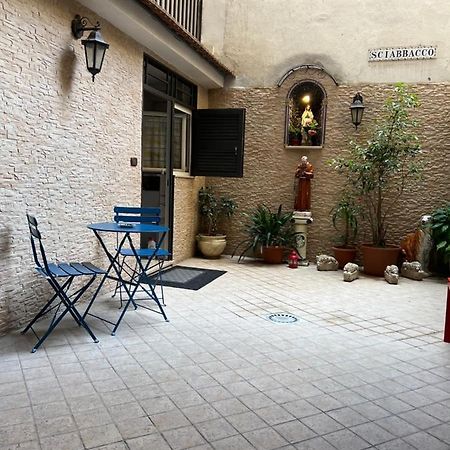 Sciabbacco House Apartment เนเปิลส์ ภายนอก รูปภาพ