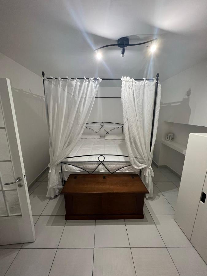 Sciabbacco House Apartment เนเปิลส์ ภายนอก รูปภาพ